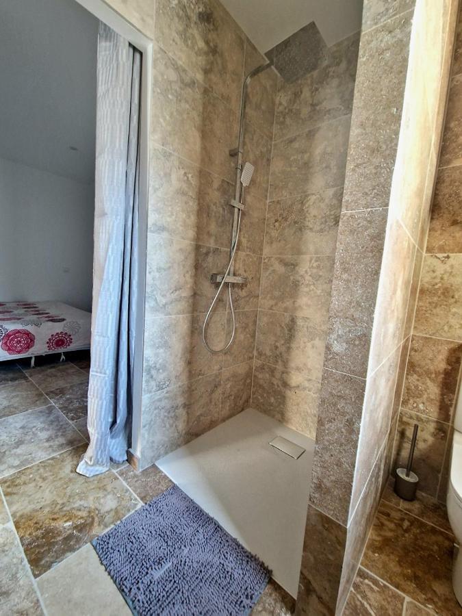 Plages Et Terres Apartment Bessan Exterior foto